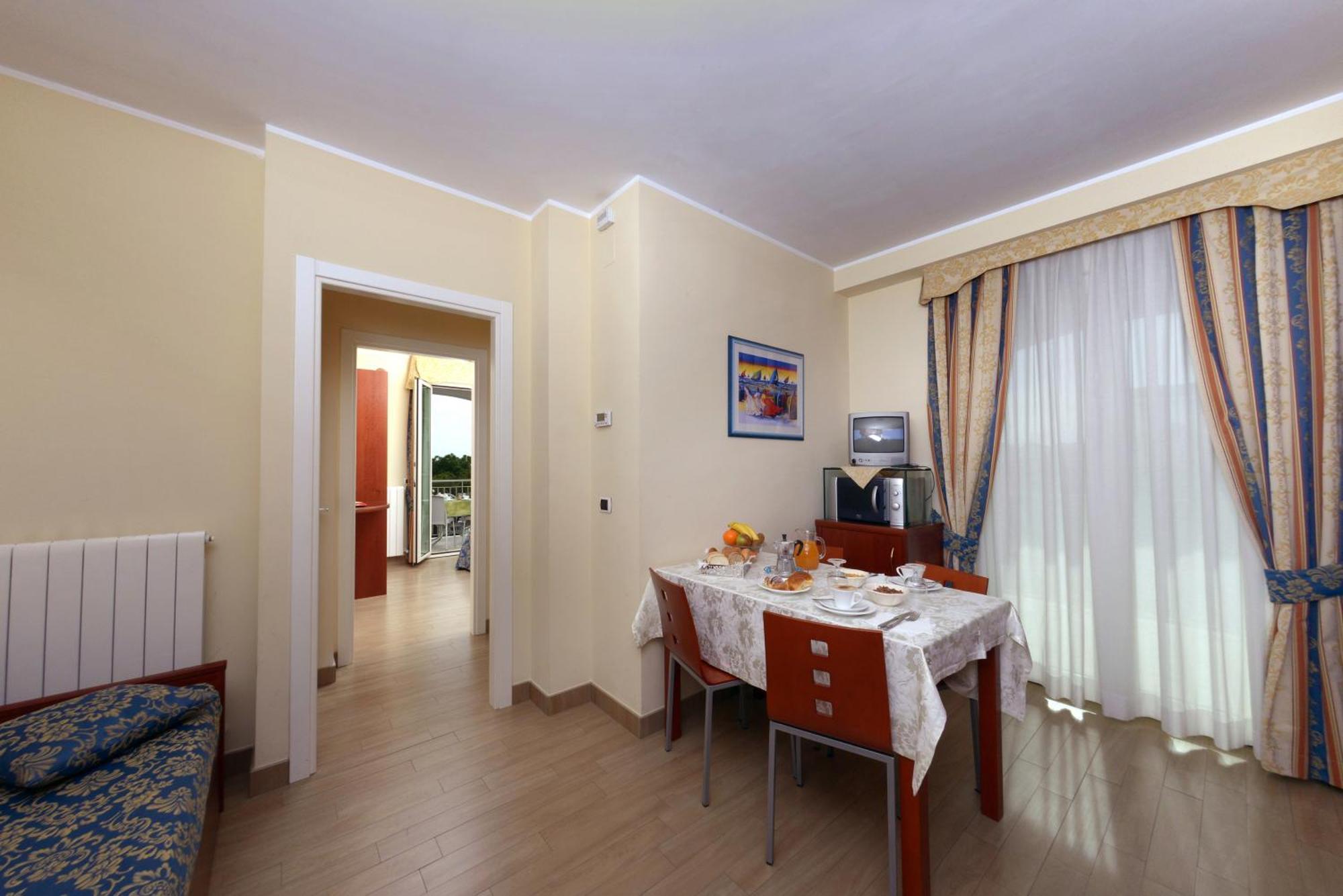 Residence Costa Smeralda Grottammare Exteriér fotografie