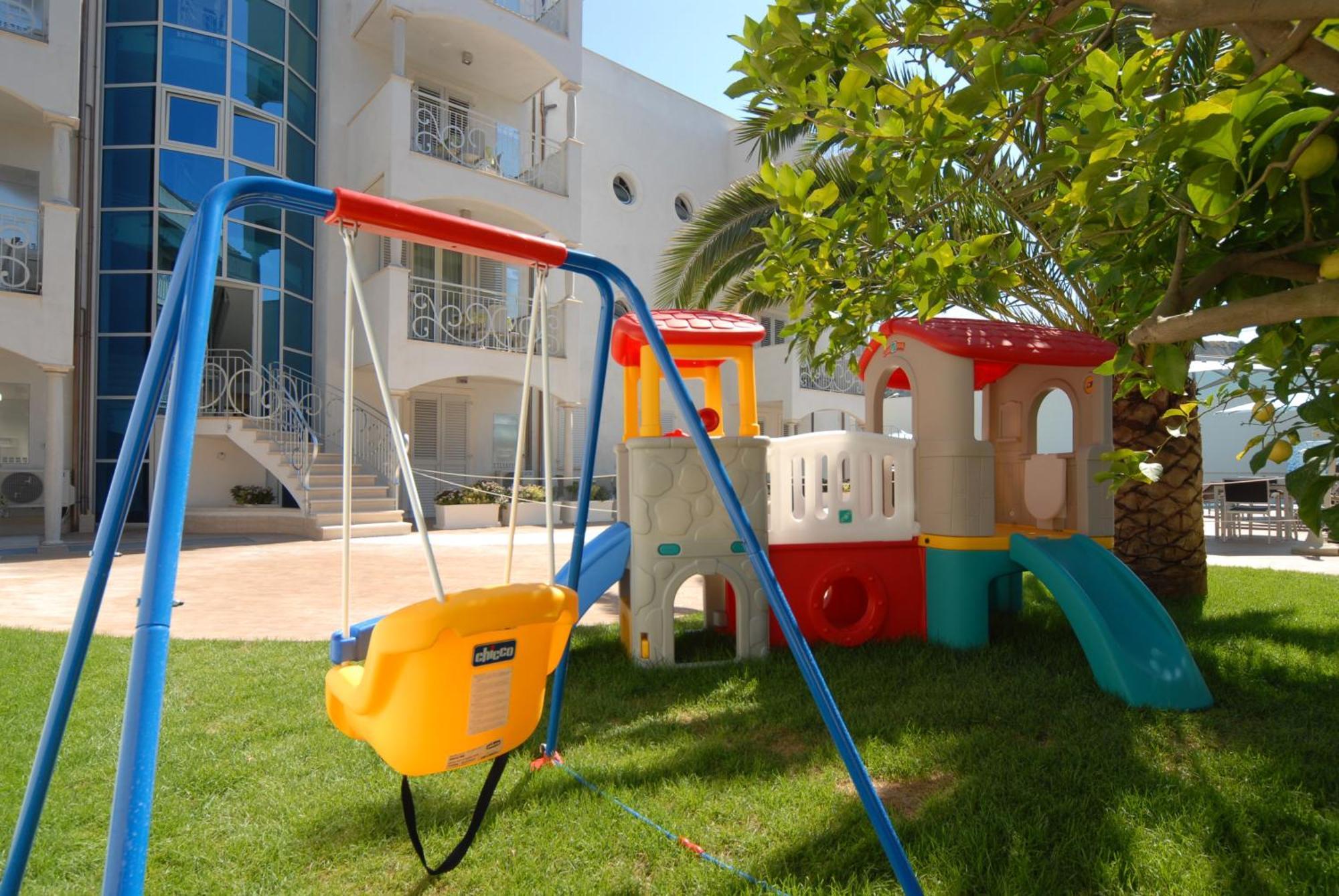 Residence Costa Smeralda Grottammare Exteriér fotografie