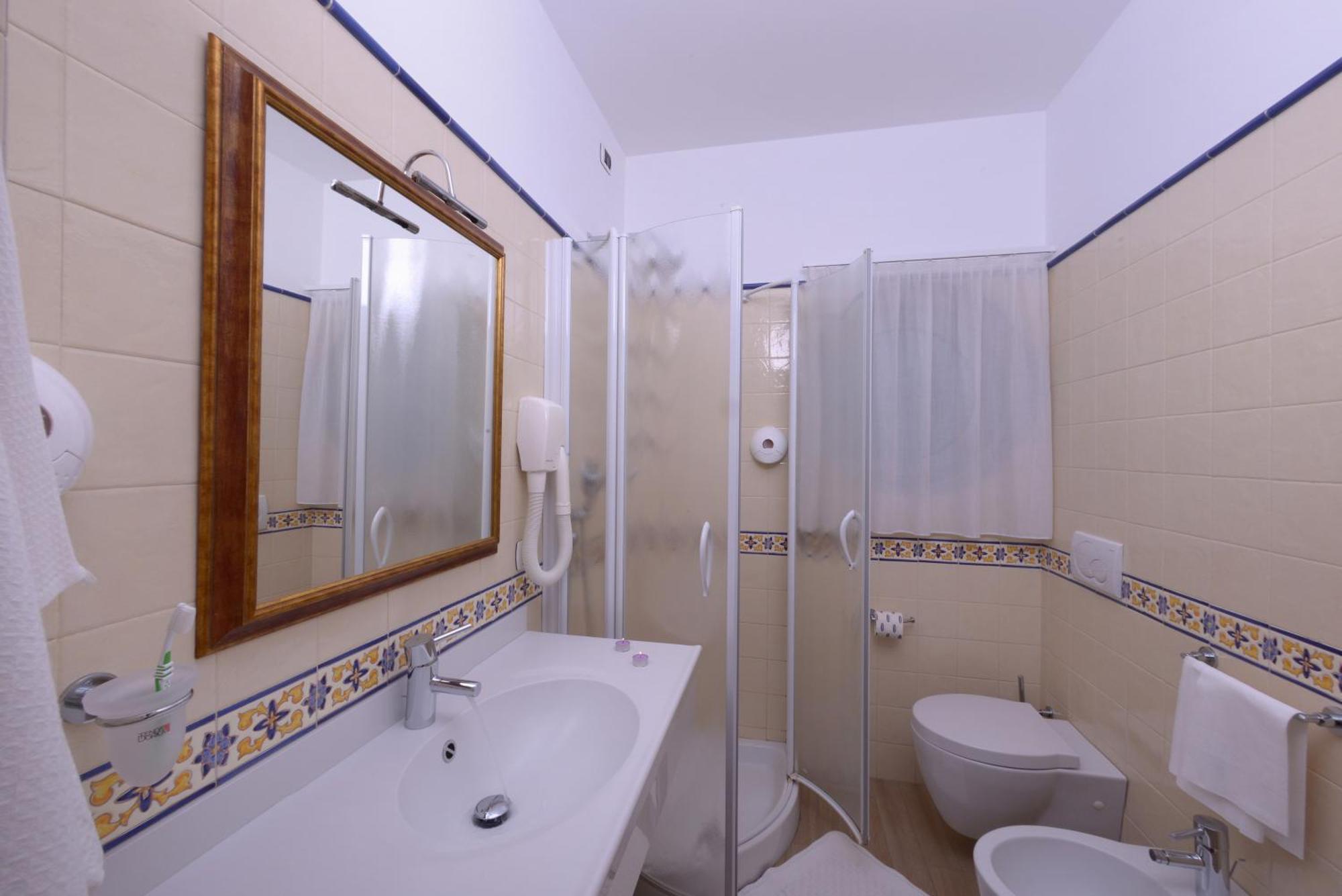 Residence Costa Smeralda Grottammare Pokoj fotografie